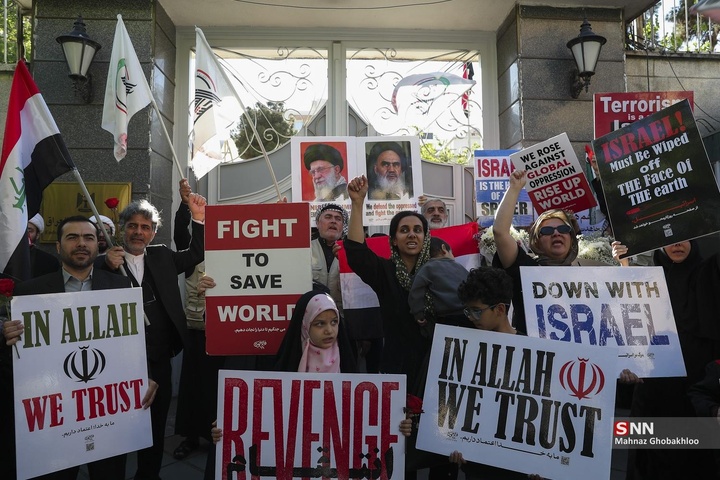 تجمعِ قدردانی از حمایت‌های مردم عراق در جنگ رمضان