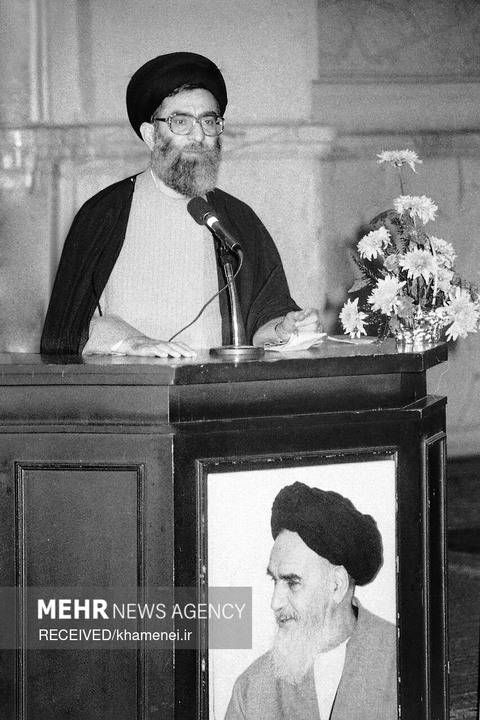 امامِ قائدِ شهید