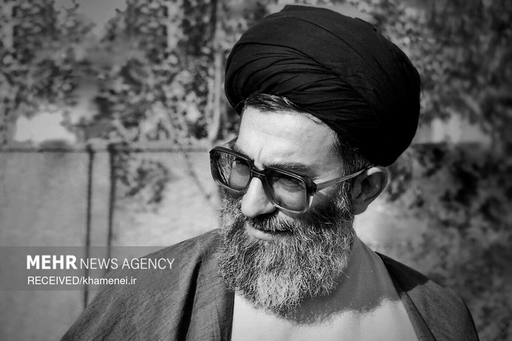 امامِ قائدِ شهید