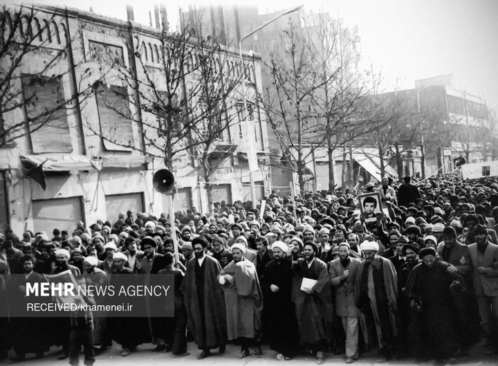 امامِ قائدِ شهید