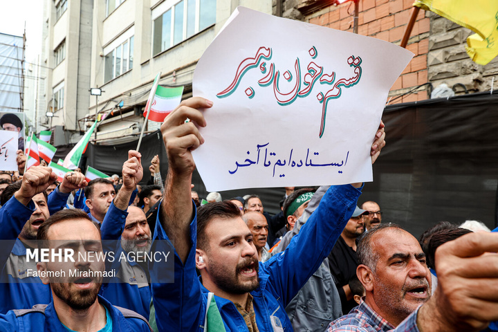 تجدید میثاق جامعه کار و تولید با رهبر شهید