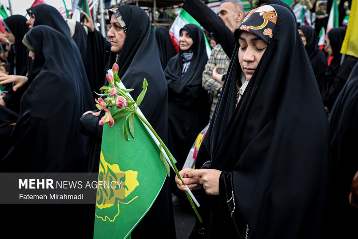 اجتماع بزرگ «ایران امام رضا علیه السلام » - ۱