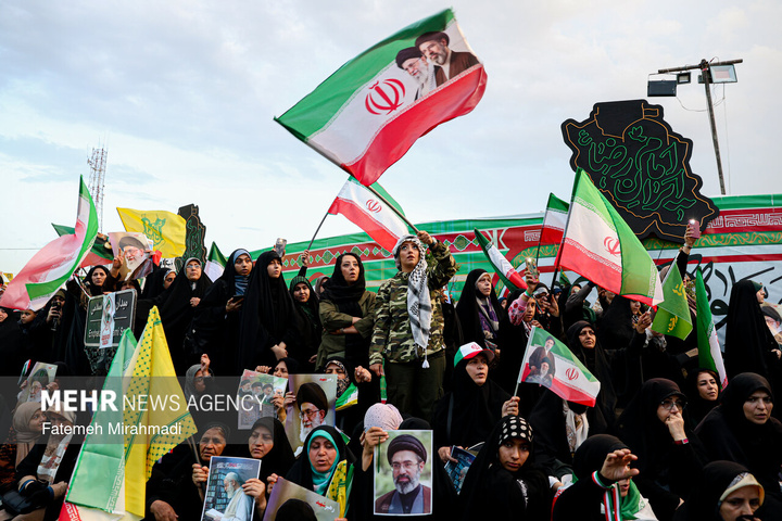 اجتماع بزرگ «ایران امام رضا علیه السلام » - ۱