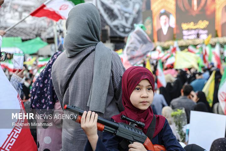 اجتماع بزرگ «ایران امام رضا علیه السلام » - ۱