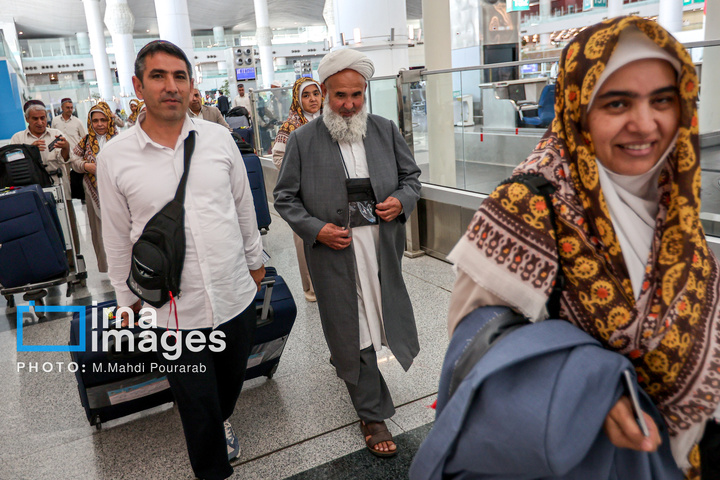 اعزام حجاج به سرزمین وحی