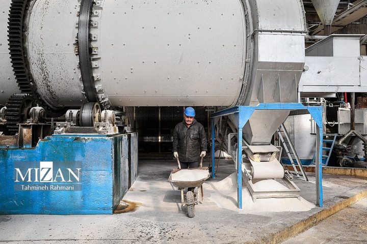 کارگران؛ مردان کار و ایستادگی