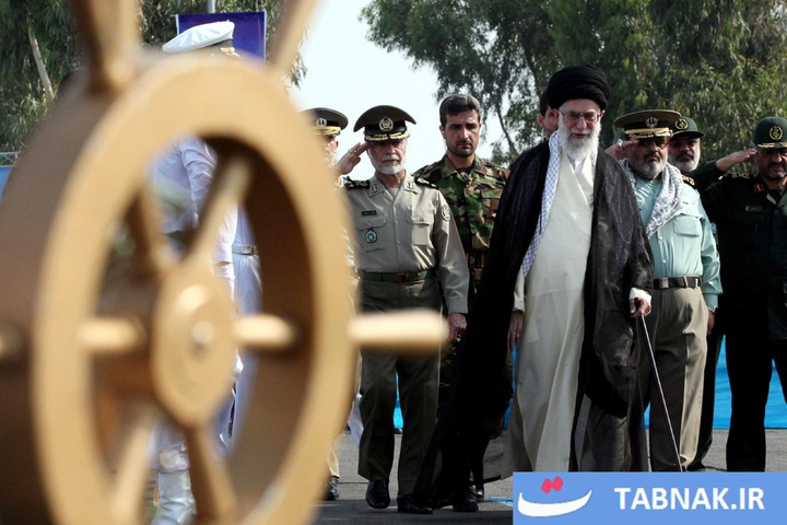 پنجره‌ای به گذشته؛ رهبر شهید انقلاب در کرانه خلیج فارس در سال ۹۰
