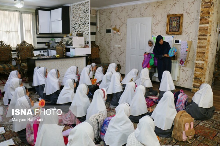 معلمان، ایثارگران شرایط جنگی