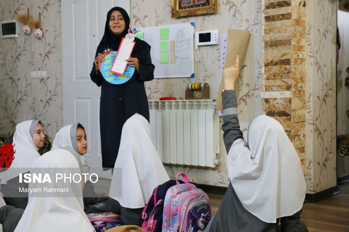 معلمان، ایثارگران شرایط جنگی