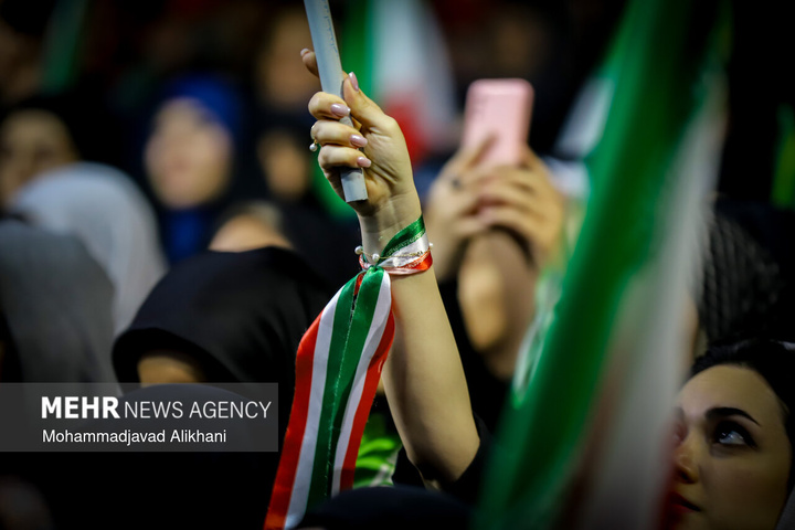 اجتماع حمایت از رزمندگان در مقابله با دشمن آمریکایی - صهیونی