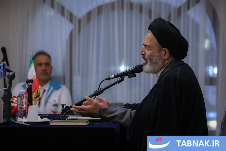مراسم دعای کمیل در مدینه منوره