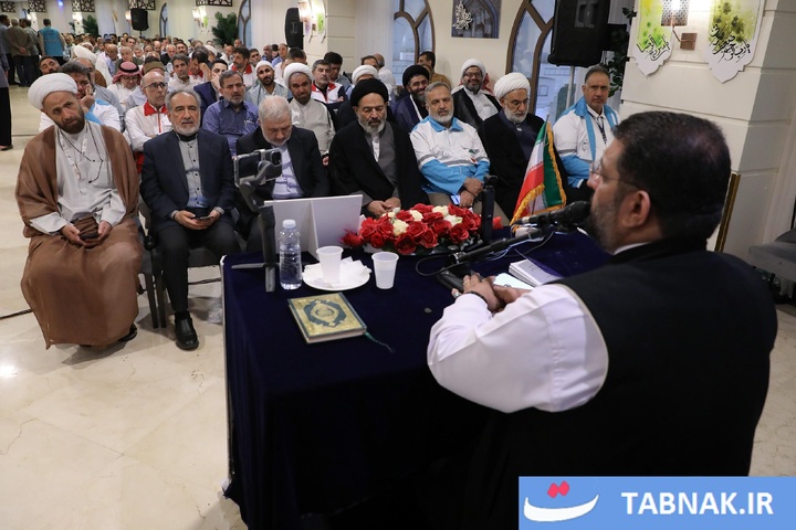 مراسم دعای کمیل در مدینه منوره