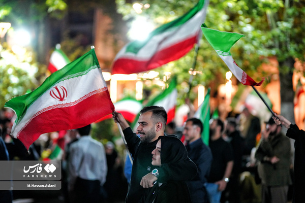 شب ۶۹ میدان تجریش