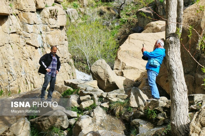 طبیعت بهاری گنج نامه همدان