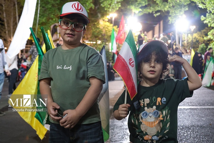 اجرای زنده نقاشی حسن روح‌الامین در میدان تجریش
