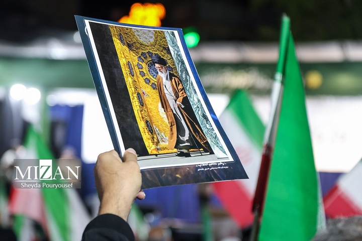 اجرای زنده نقاشی حسن روح‌الامین در میدان تجریش