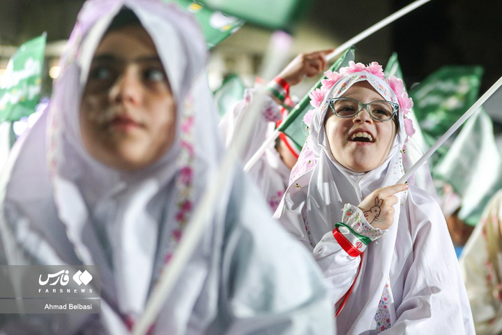 اولین جشن تشرف (تکلیف) کف خیابان