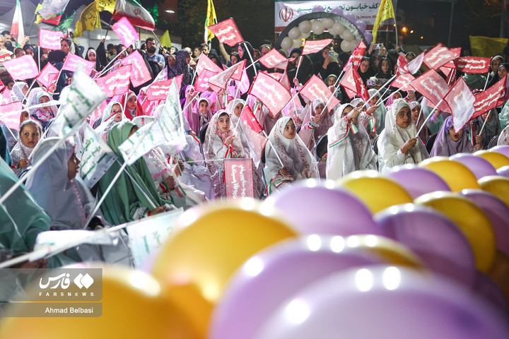 اولین جشن تشرف (تکلیف) کف خیابان