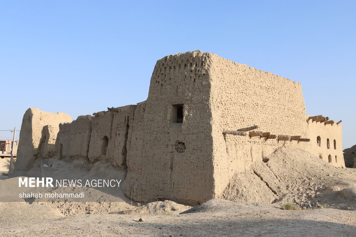 قلعه تاریخی «دزک» سراوان؛ روایتگر تاریخ بلوچستان