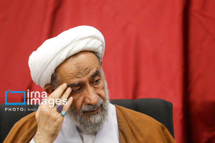 رونمایی از الواح آثار ملموس و ناملموس جنگ تحمیلی