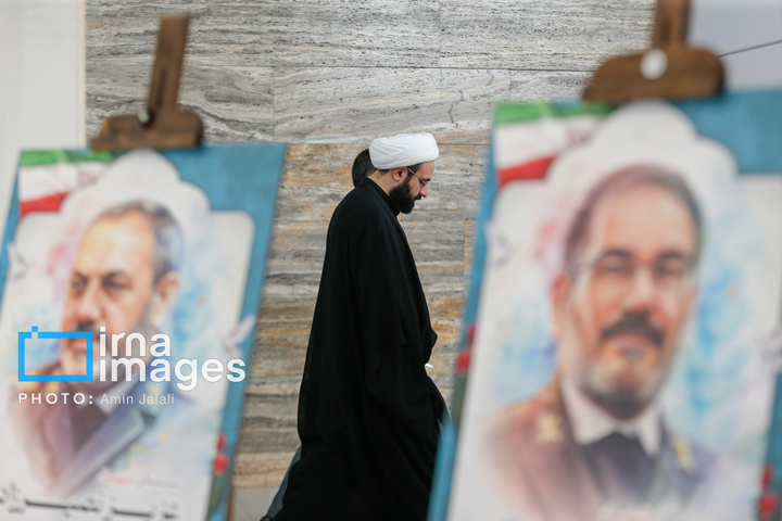رونمایی از الواح آثار ملموس و ناملموس جنگ تحمیلی