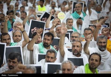 مراسم برائت از مشرکین در صحرای عرفات