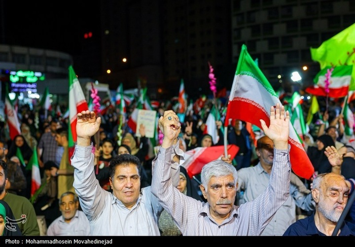 موج نود و یکم حماسه خیابان در تهران