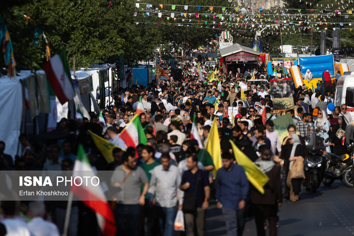 غدیر نماد اتحاد و همدلی؛ مهمانی ۱۰ کیلومتری غدیر - تهران /۲