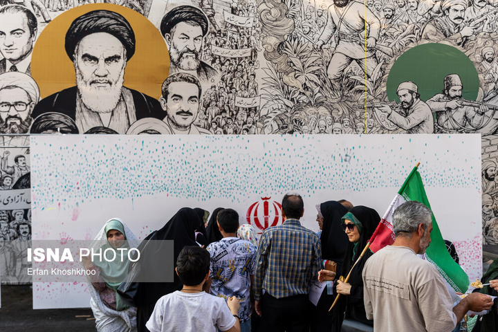 غدیر نماد اتحاد و همدلی؛ مهمانی ۱۰ کیلومتری غدیر - تهران /۲