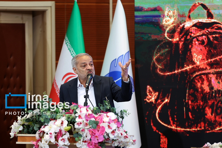 بزرگداشت روز جهانی کودکان قربانی جنگ