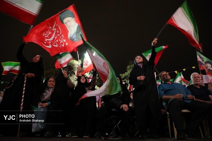 صدمین شب اجتماعات شبانه در تهران