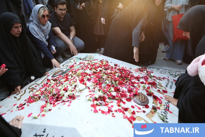 نخستین سالگرد شهادت شهدای جنگ ۱۲ روزه در بهشت زهرا(س)