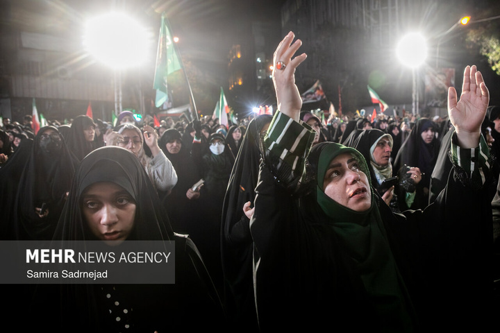 مناجات و توسل به امام زمان(عج) در سوگ رهبر شهید انقلاب