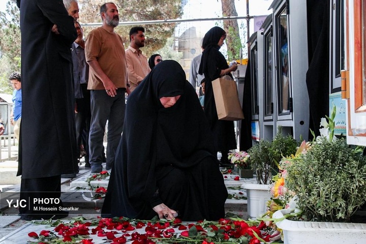 آیین بزرگداشت سالگرد شهادت فرماندهان شهید و شهدای اقتدار ایران در جنگ تحمیلی ۱۲ روزه