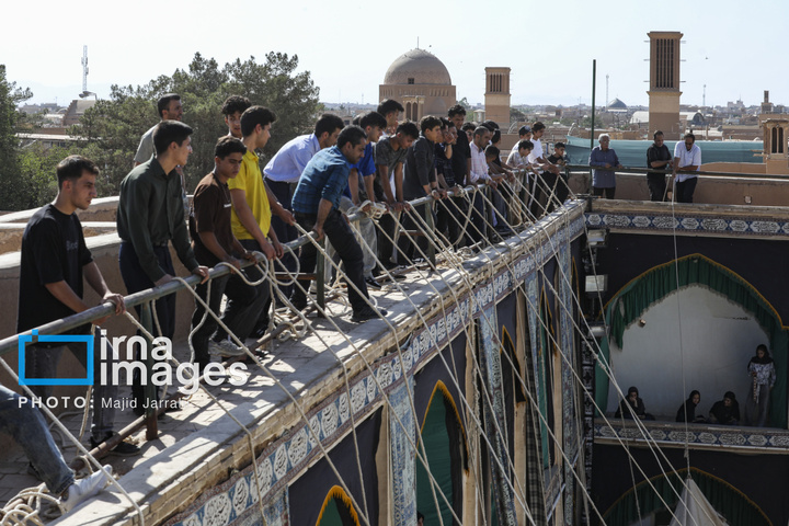 آیین سنتی پوش‌کشی در یزد
