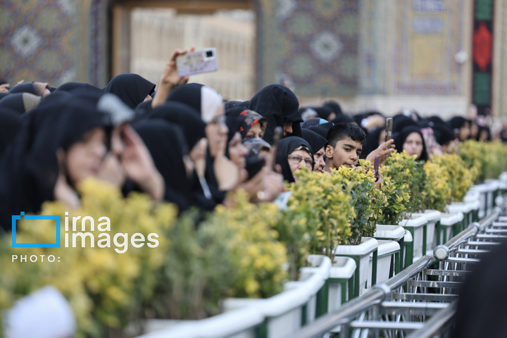 آئین اذن عزا در حرم مطهر رضوی