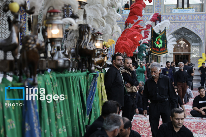 آئین اذن عزا در حرم مطهر رضوی
