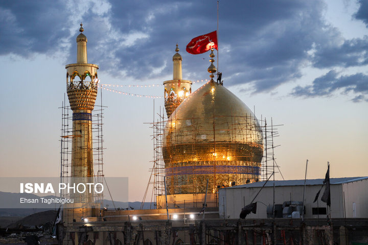 آیین تعویض پرچم حسینیه اعظم زنجان
