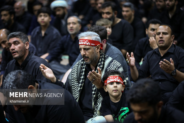 مراسم عزاداری ماه محرم در جوار محل عروج ملکوتی قائد شهید