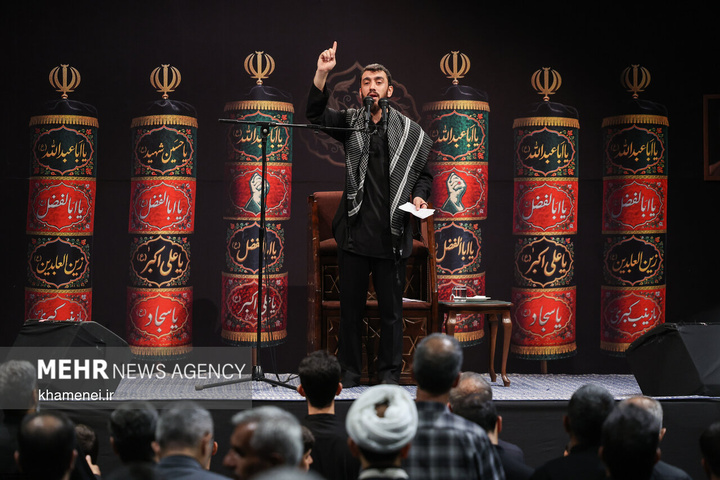 مراسم عزاداری ماه محرم در جوار محل عروج ملکوتی قائد شهید