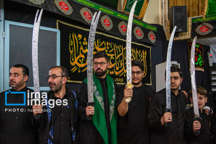 مراسم عزاداری مشق شمشیر