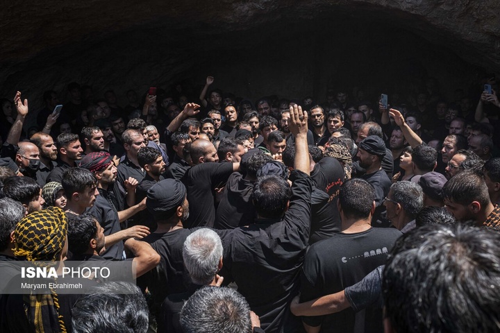 مراسم ظهر عاشورا - معبد مهر مراغه