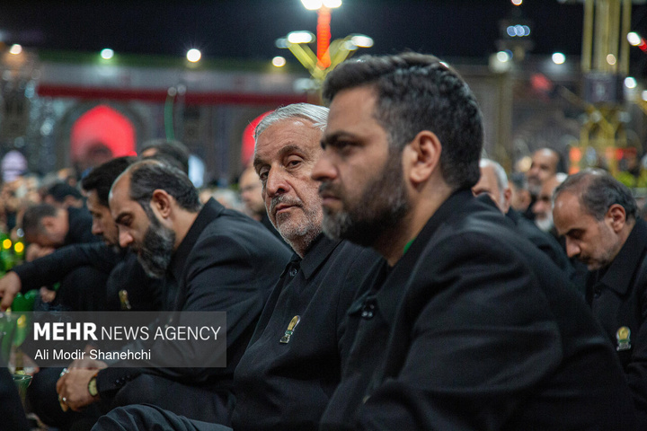 خطبه‌خوانی شب عاشورا در حرم مطهر امام رضا علیه‌السلام