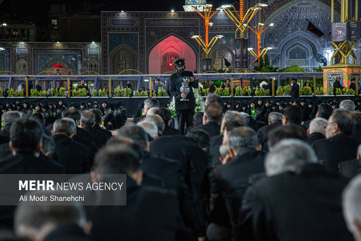 خطبه‌خوانی شب عاشورا در حرم مطهر امام رضا علیه‌السلام