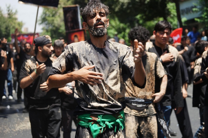 عزاداری دسته بنی‌اسد در خیابان ری تهران
