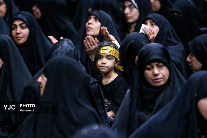 آخرین شب مراسم عزاداری حضرت اباعبدالله الحسین(علیه السلام) در جوار محل شهادت قائد شهید انقلاب اسلامی
