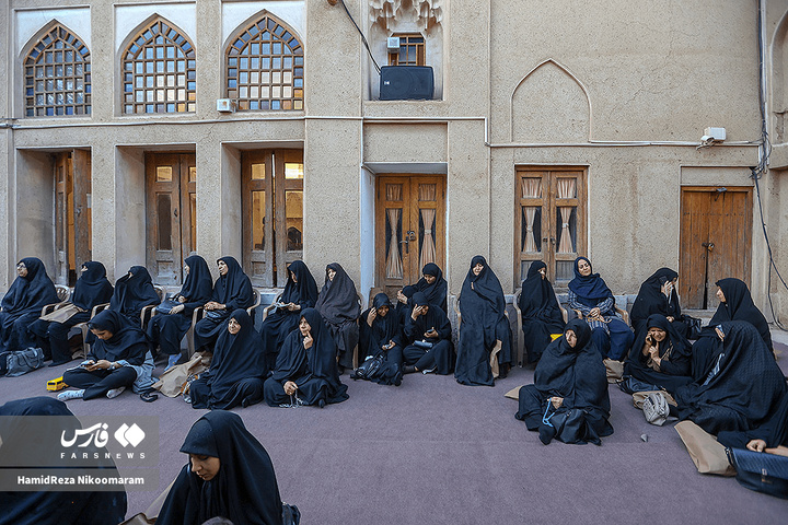 روضه ۴۰۰ ساله در خانه شیخ الاسلام اصفهان