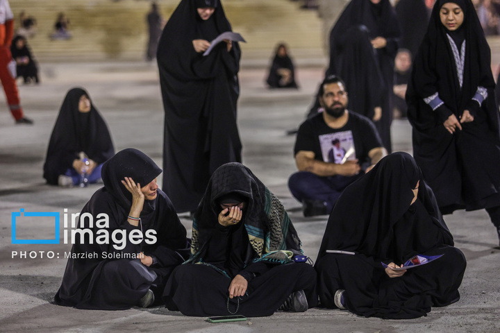 ساعاتی قبل از آغاز مراسم وداع با رهبر شهید انقلاب