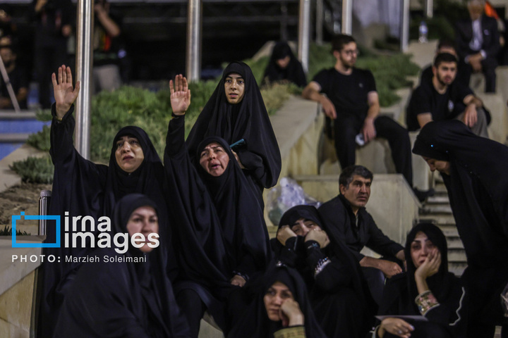 ساعاتی قبل از آغاز مراسم وداع با رهبر شهید انقلاب
