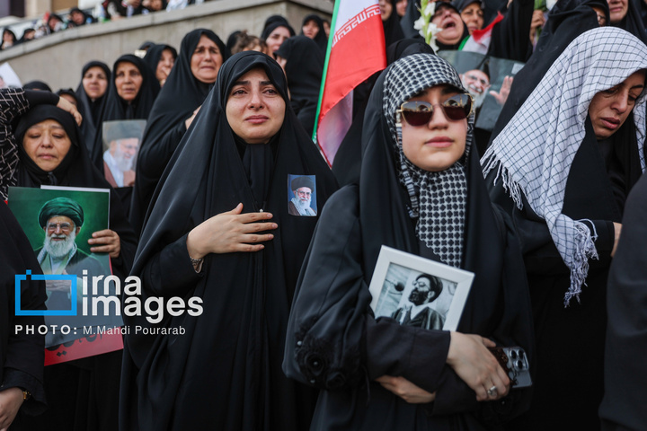 مراسم وداع با رهبر شهید انقلاب